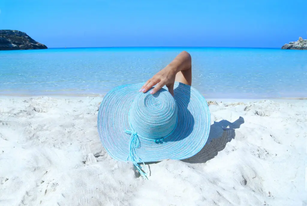 Spiaggia_dei_conigli_lampedusa_carmen_fiano_wiki